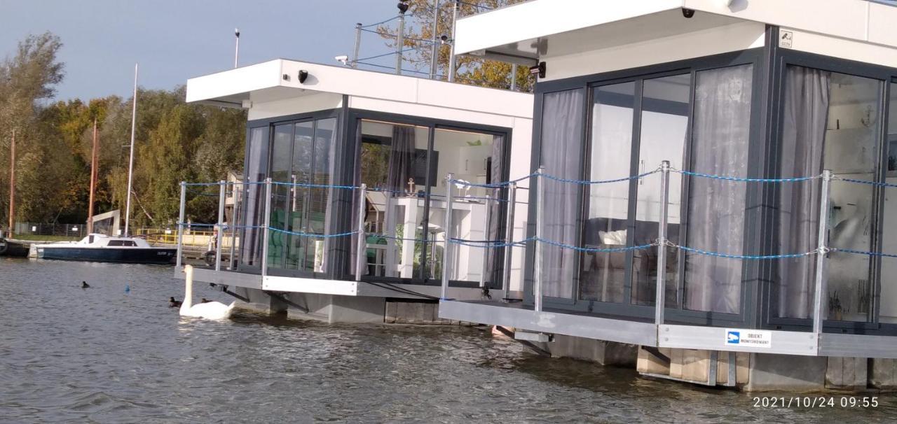 Houseboat Arka 1 - Domki Na Wodzie, Rower Wodny, Wifi, Parking เมียลโน ภายนอก รูปภาพ