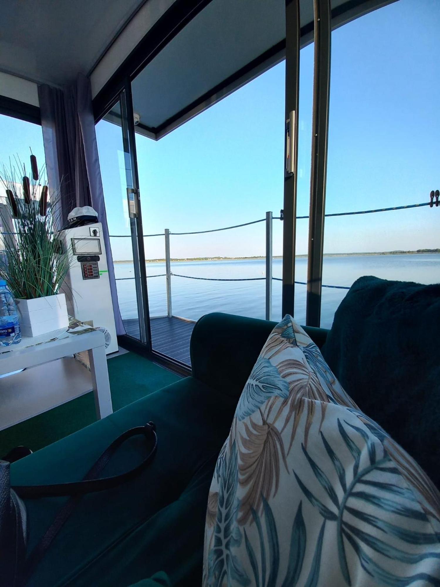 Houseboat Arka 1 - Domki Na Wodzie, Rower Wodny, Wifi, Parking เมียลโน ภายนอก รูปภาพ